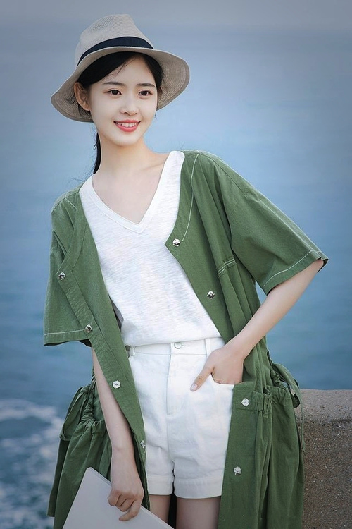 AYX体育-_多维场景运动体验：虚拟科技点亮未来_，多维布局