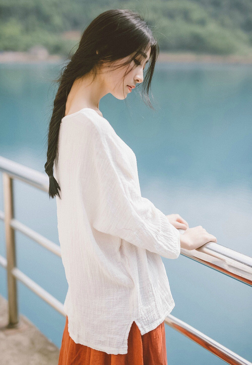 爱游戏在线登录入口-谁将在欧洲足球比赛的大擂台上夺得最终的荣耀？，在欧洲踢过球的中国球员